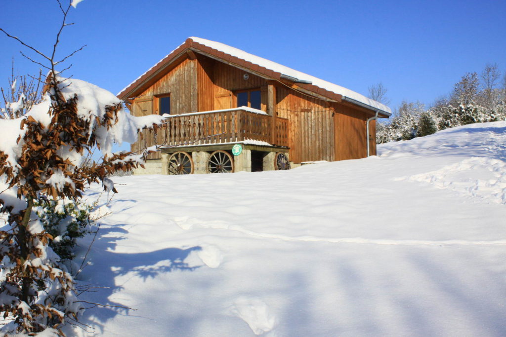 chalet 6 personnes sud Jura chalet 6 personnes sud Jura